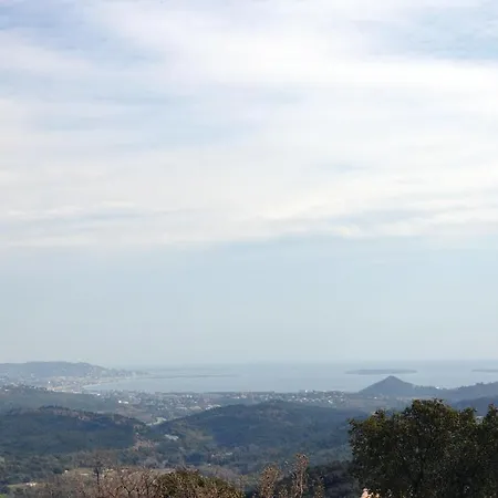 Gorgeous In Les Adrets With Wifi Nyaraló *