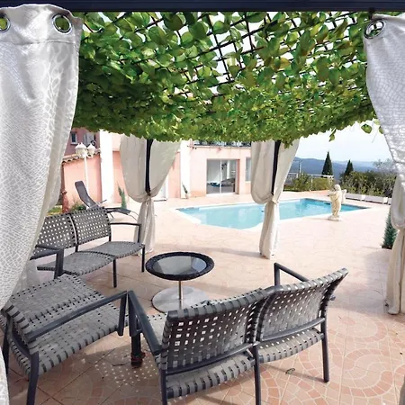 Gorgeous In Les Adrets With Wifi Nyaraló